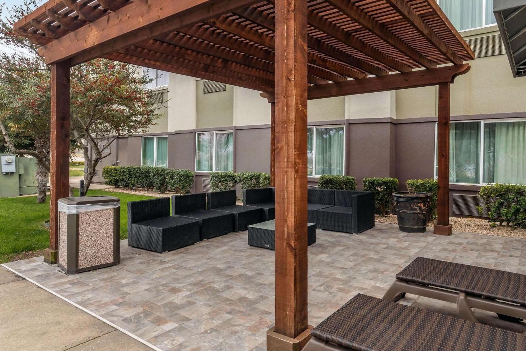 Comfort Suites The Colony - Plano West Exterior foto